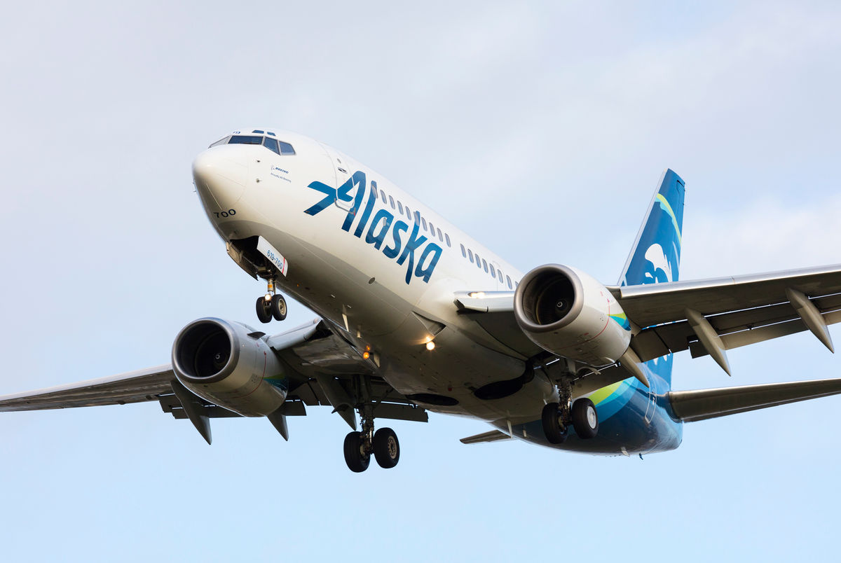 Flug von Alaska Airlines wurde aufgrund technischer Probleme zweimal umgeleitet
