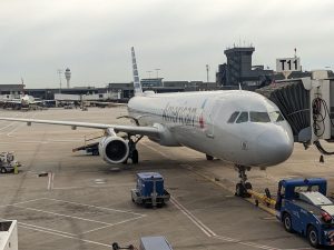 FBI untersucht mögliche versteckte Kamera auf American-Airlines-Flug