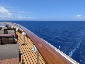 Rentnerehepaar lebt auf Kreuzfahrtschiffen, weil die Buchung von Kreuzfahrten günstiger ist als der Kauf eines Altersheims