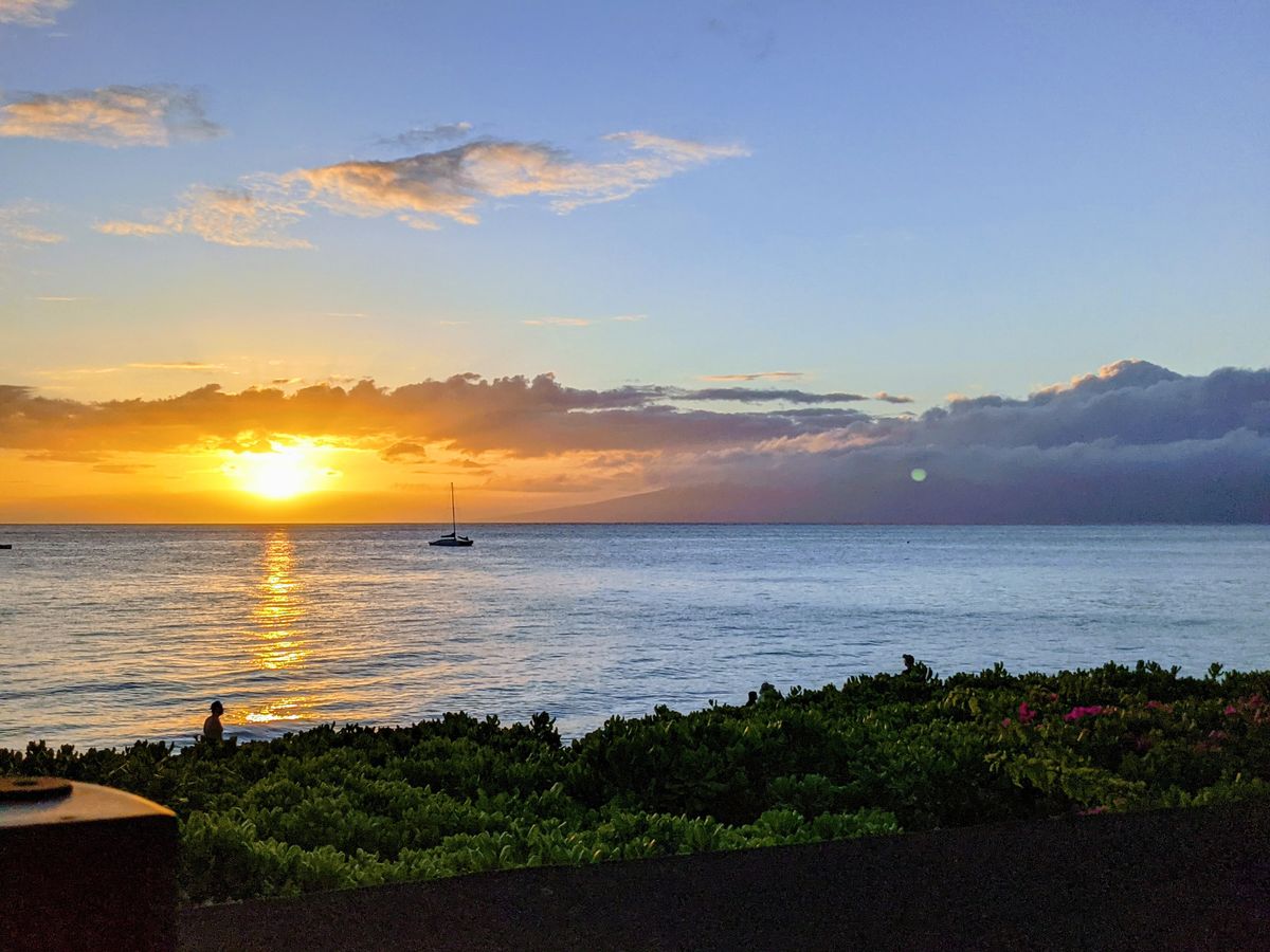 TravelPulse-Podcast: West Maui wird wiedereröffnet und das Neueste zum Hawaii-Tourismus
