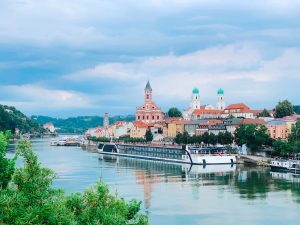 AmaWaterways feiert rekordverdächtige Umsätze und Einnahmen im Jahr 2023