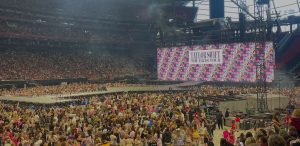 Wie Taylor Swift im Jahr 2023 die Reisebranche übernahm