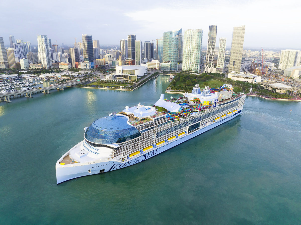 Die Icon of the Seas von Royal Caribbean kommt in Miami an
