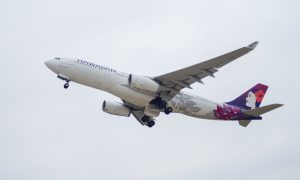 Aktionäre von Hawaiian Airlines genehmigen Deal mit Alaska Airlines