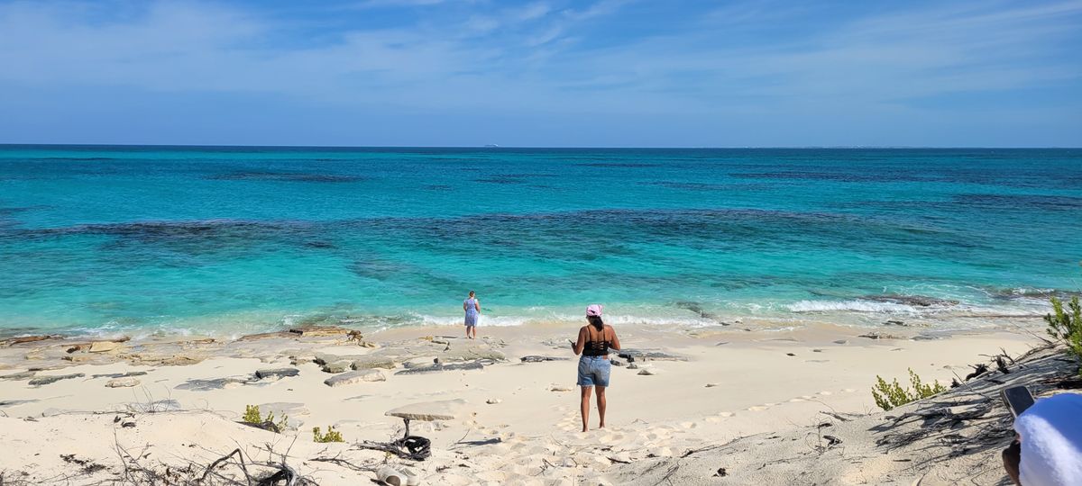 Turks- und Caicosinseln verzeichneten im Jahr 2023 deutlich höhere Besucherzahlen