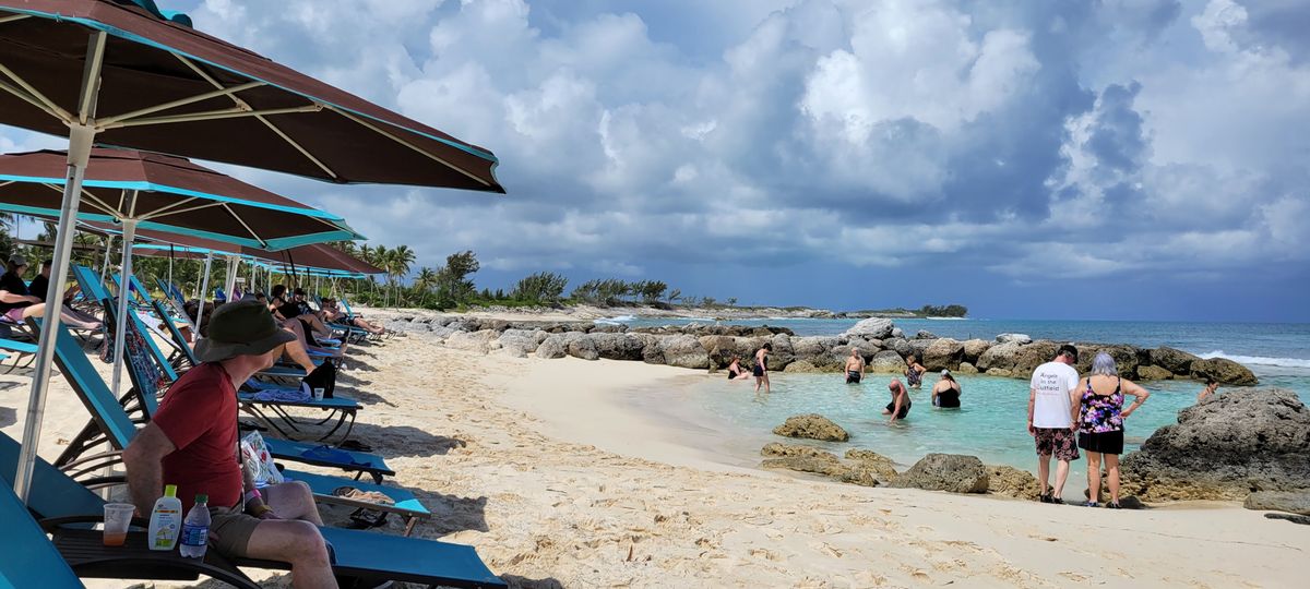Die beliebte Privatinsel der Bahamas nimmt Kreuzfahrtschiffbesuche wieder auf