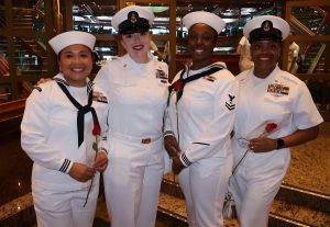 Carnival Cruise Line feiert Militärfrauen während der ersten Flottenwoche