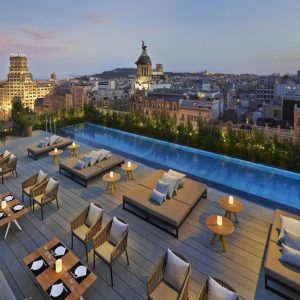 Die 20 besten Hotels in Barcelona mit Pools auf dem Dach: Online buchen