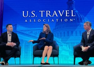 Die Flughafeninfrastruktur und die Gepäckkontrolle müssen sich ändern, um das Erlebnis bei Inbound-Reisen zu verbessern, sagt der US Travel Association