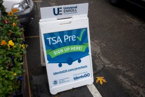 CLEAR weitet TSA PreCheck-Registrierungsstellen auf sechs neue Flughäfen aus