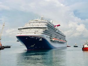 Das Carnival Panorama von Carnival Cruise Line wird nach der Trockendockphase wieder in Betrieb genommen