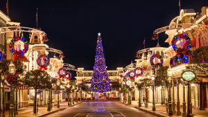 Disney World Details Weihnachtslichter, festliche Paraden und Partys, die in dieser Ferienzeit kommen