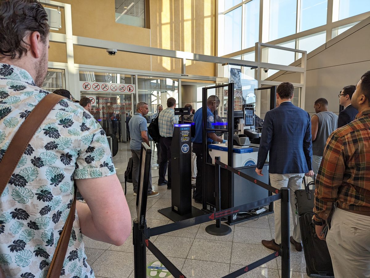 TSA sucht in den privaten Sektor, um die Flugreise weiter zu wechseln