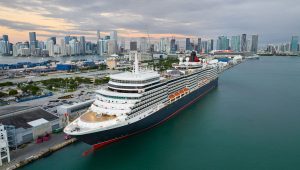 Cunards Queen Elizabeth kommt zur Karibiksaison in PortMiami an