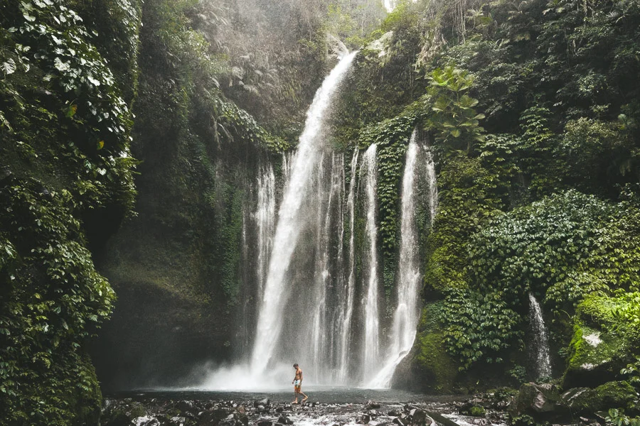 Tiu Kelep Wasserfall Lombok, Lombok Wasserfall, Tiu Kelep Wasserfall, Tiu Kelep, Senaru, Sendang Gile Wasserfall, Lombok am Wasserfall, Tiu Kelep Lombok, Senaru Wasserfall, Sendang Gile und Tiu Kelep Wasserfall, Rinjani Wasserfall, Sindang Gila Wasserfall Lombok, Sindang Gila, Sendang Gile, Tie Kelep Wasserfall Tour, beste Wasserfälle Lombok, Sindang Gila Wasserfall, Sendang Gile Lombok, Air Terjun Senaru, Wasserfälle Lombok Indonesien, Air Terjun Senaru Lombok, Senarui Indonesien, Air Terjun Sendang Gile, Senaru Lombok Indonesien, Senaru Lombok Karte