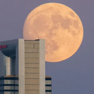 Sturgeon Moon: Ein Vollmond mit einer partiellen Mondfinsternis, der den August stilvoll ausklingen lässt