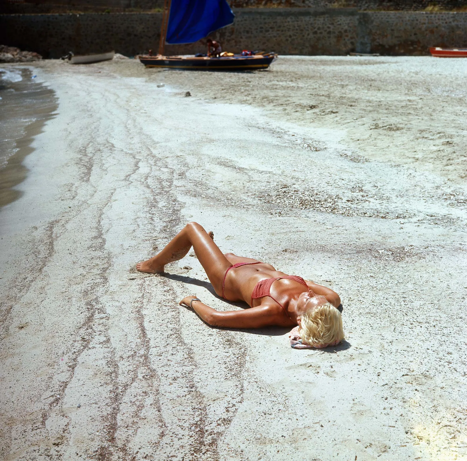 Ibiza und Formentera in Walter Rudolphs Buch Ibiza 1976, herausgegeben von Agony Ecstasy, der Galerie, die...