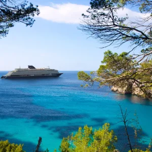 Vier Nächte, mehrere Horizonte und ein einziges Meer, das Mittelmeer