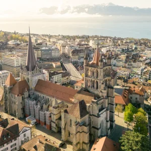 Lausanne: Gotische, olympische Schweiz neben Genf